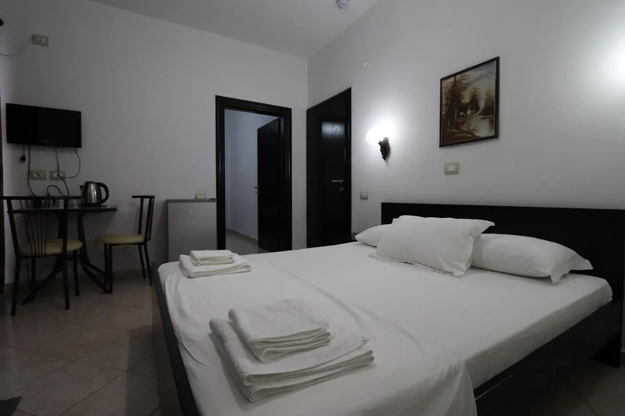 Mariksel Hotel Ksamil